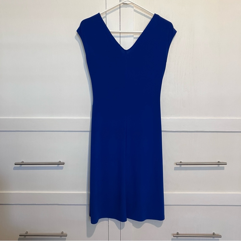 Blu Sage Blue Ruched V-Neck Sheath Dress, S - Picture 14 of 14